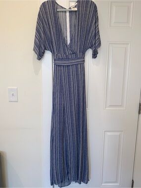 Honey Punch Blue Striped Maxi Dress with V-Neck and Waistband